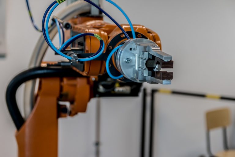 Tecnologia é elo essencial para preparação dos futuros profissionais