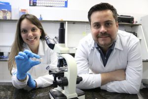 USP e Harvard criam bateria feita de gelatina para uso na área médica
