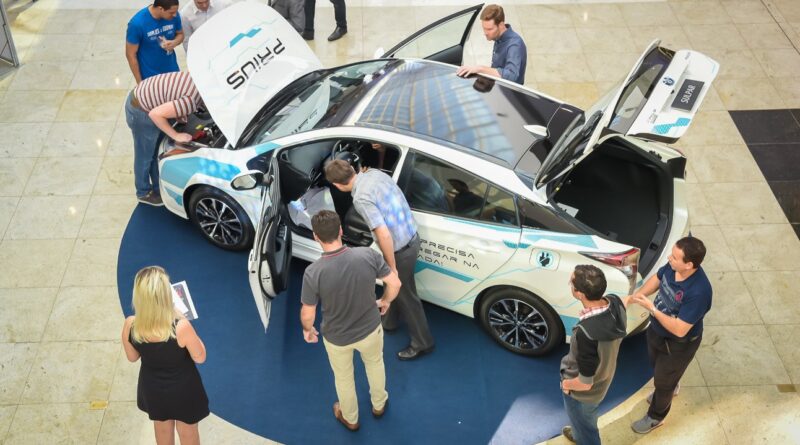 No Dia do Automóvel, comemorado na última quinta-feira (13), o Serviço Nacional de Aprendizagem Industrial (SENAI) chamou atenção para o relatório Profissões do Futuro - Setor automotivo e carro elétrico 2020/2034