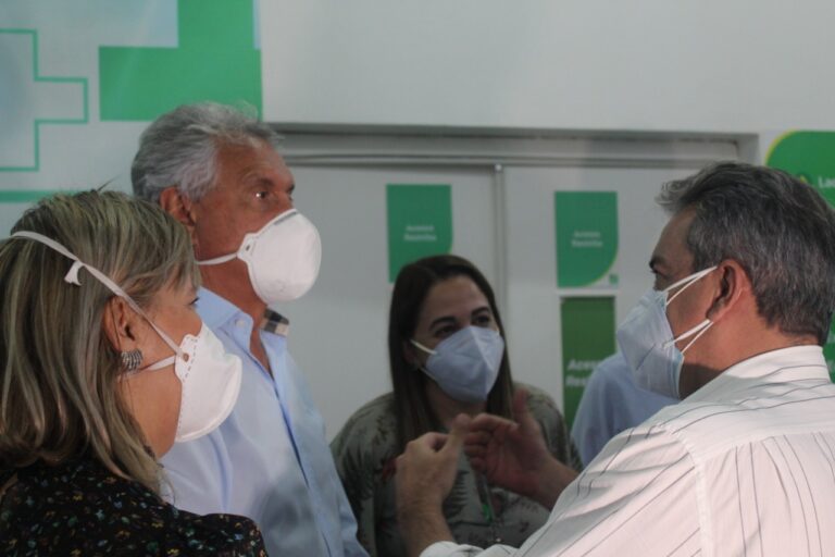Ronaldo Caiado no Hospital Regional de Formosa