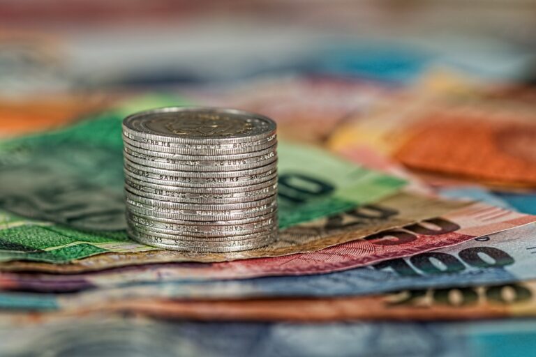XP Inc. e Faros corretora de investimentos