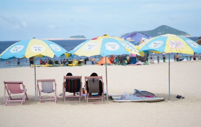 Entre as doenças mais recorrentes no verão está a intoxicação alimentar, que atinge cerca de 600 milhões de pessoas no mundo todos os anos, segundo a ONU (Organização das Nações Unidas).