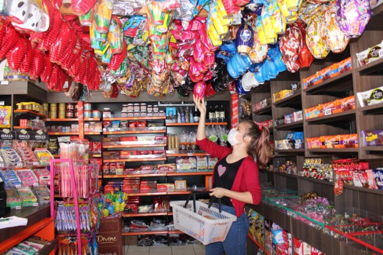 A data deve levar cerca de 109,2 milhões de brasileiros às compras com disposição para gastar, em média, R$ 215,33, aponta pesquisa realizada pela CNDL (Confederação Nacional de Dirigentes Lojistas) e pelo SPC Brasil (Serviço de Proteção ao Crédito).