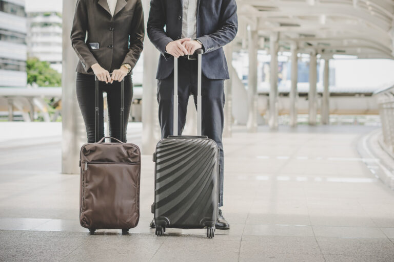 Oportunidades de trabalho em TI levam brasileiros para a Europa