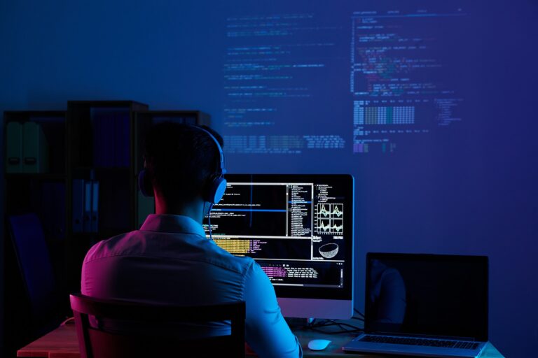 Mesmo com muitas oportunidades em aberto, é cada vez mais difícil para as empresas do setor encontrar profissionais qualificados e que busquem crescimento.