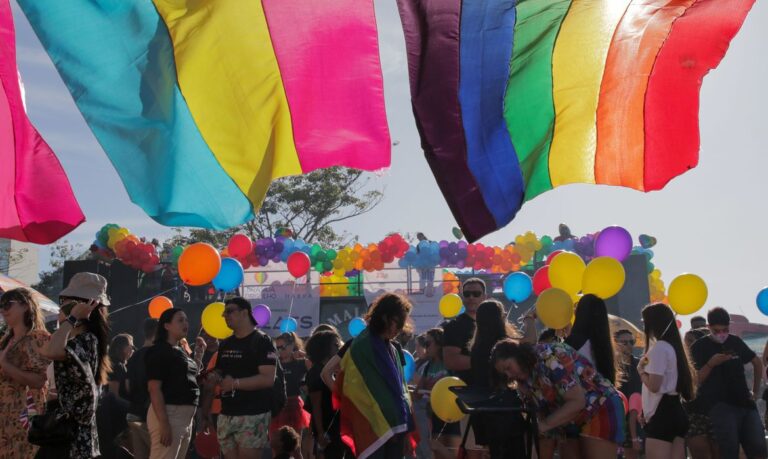 Universidade Estácio Tom Jobim | LGBTQIA+ | Pride