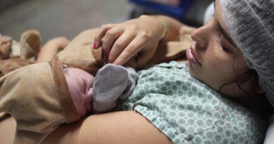 Hospital Estadual do Centro-Norte Goiano (HCN) ênfatiza o Dia Mundial da Infância e os cuidados com a mãe e o recém-nascido