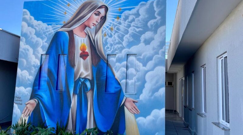 Hospital Estadual de Trindade (Hetrin) inaugurou a capela Nossa Senhora das Graças, a santa da cura. Unidade gerida pelo Instituto de Medicina, Estudos e Desenvolvimento (IMED)