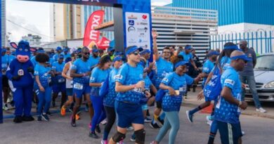 Grand Lakes Veículo no evento desportivo beneficente na Angola, em Luanda.
