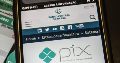 Criminosos estão explorando o 'golpe do Pix errado', aproveitando-se do Mecanismo Especial de Devolução (MED) do Banco Central para desviar dinheiro dos brasileiros, se aproveitando da função de recuperação de valores em casos de fraude