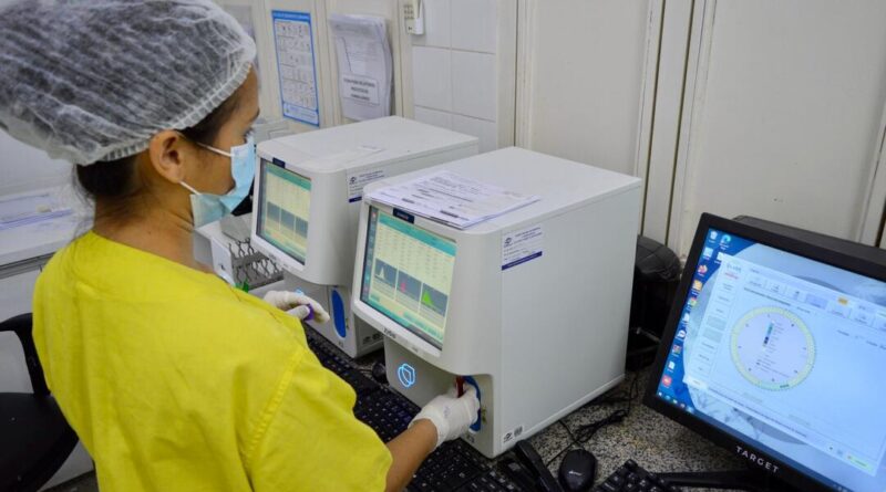 Hospital Estadual de Trindade (Hetrin) recebe novos equipamentos para o Laboratório de Análise Clínicas, unidade gerida pelo Instituto de Medicina, Estudos e Desenvolvimento (IMED)