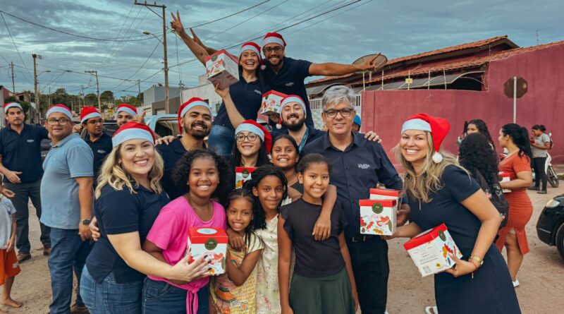 Em clima de solidariedade, Abitte Urbanismo e Associação Obras Sociais Seara de Luz distribuiram panetones as vésperas do Natal de 2024.