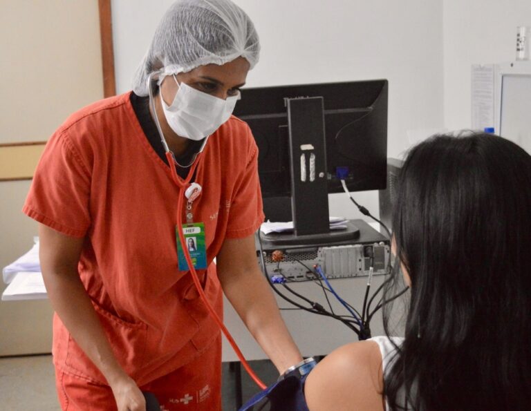 O Hospital Estadual de Formosa (HEF) atendeu mais de 1.200 pacientes nos últimos seis meses e alerta sobre a infecção urinária, que afeta principalmente mulheres.