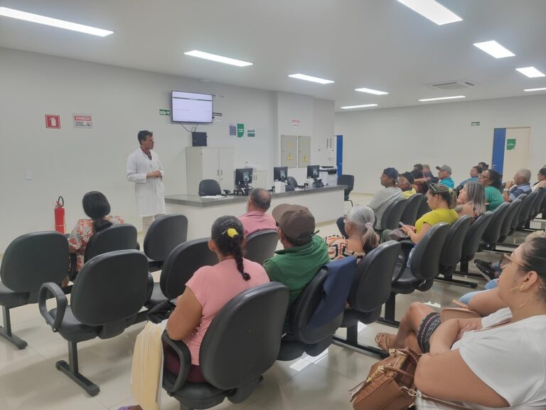 A palestra sobre o câncer colorretal realizada pela Policlínica Estadual da Região Nordeste - Posse destacou a importância da prevenção e do diagnóstico precoce para aumentar as chances de tratamento eficaz.