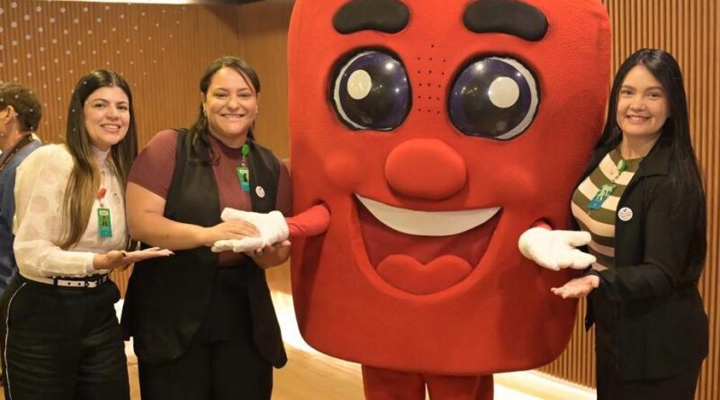 O Hospital Estadual de Trindade (Hetrin) é reconhecido pelo Hemocentro de Goiás por suas iniciativas em promover a doação de sangue e conscientizar a população sobre sua importância.