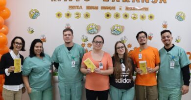 O Hospital Municipal da Brasilândia (HMB) promoveu a campanha do Maio Laranja, abordando pacientes e acompanhantes sobre a conscientização do abuso infantil e a importância da denúncia.
