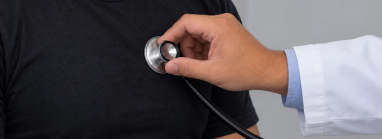 HCN - Hospital Estadual do Centro-Norte Goiano conscientiza sobre a saúde do coração, com a campanha setembro vermelho, destacando a prevenção e o acompanhamento médico para reduzir riscos de doenças cardiovasculares.